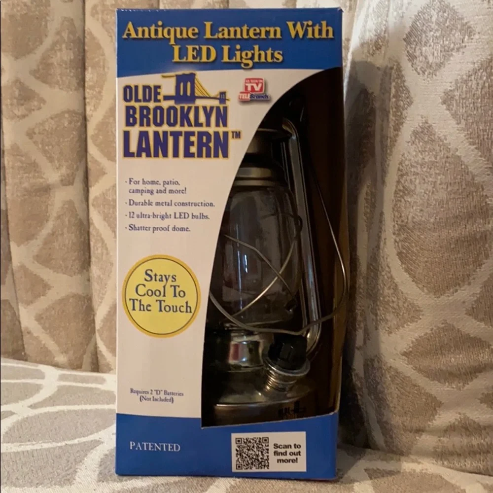 ~Olde Brooklyn~ LED Lantern